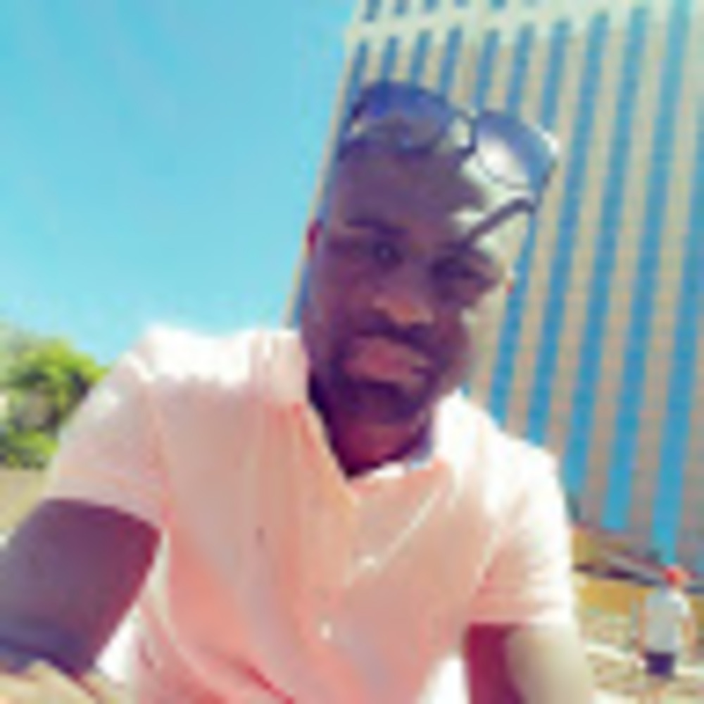 Meet your Posher, Eliass